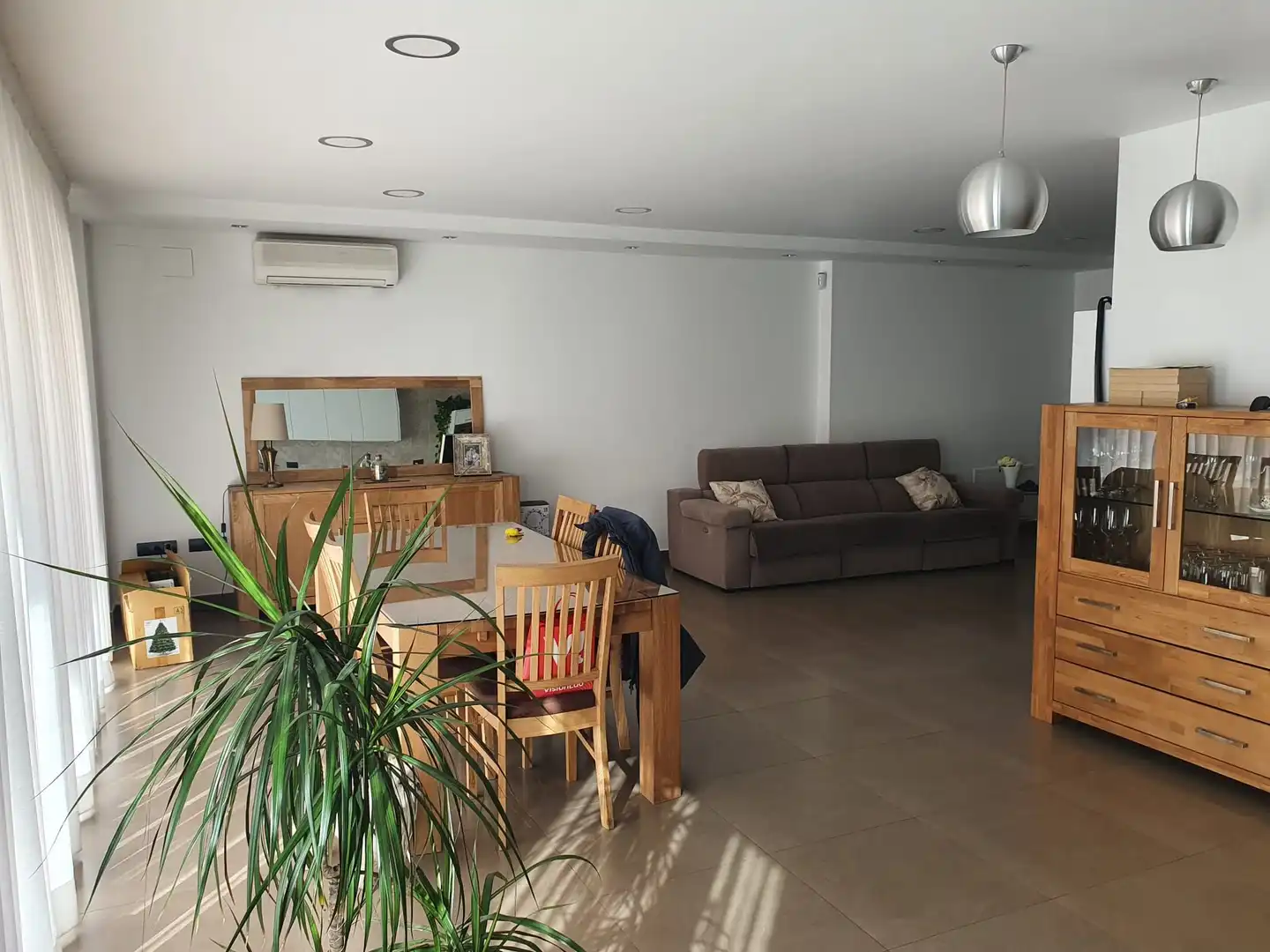 Sala d'estar de Casa o xalet en venda en Godella amb Aire condicionat i Terrassa