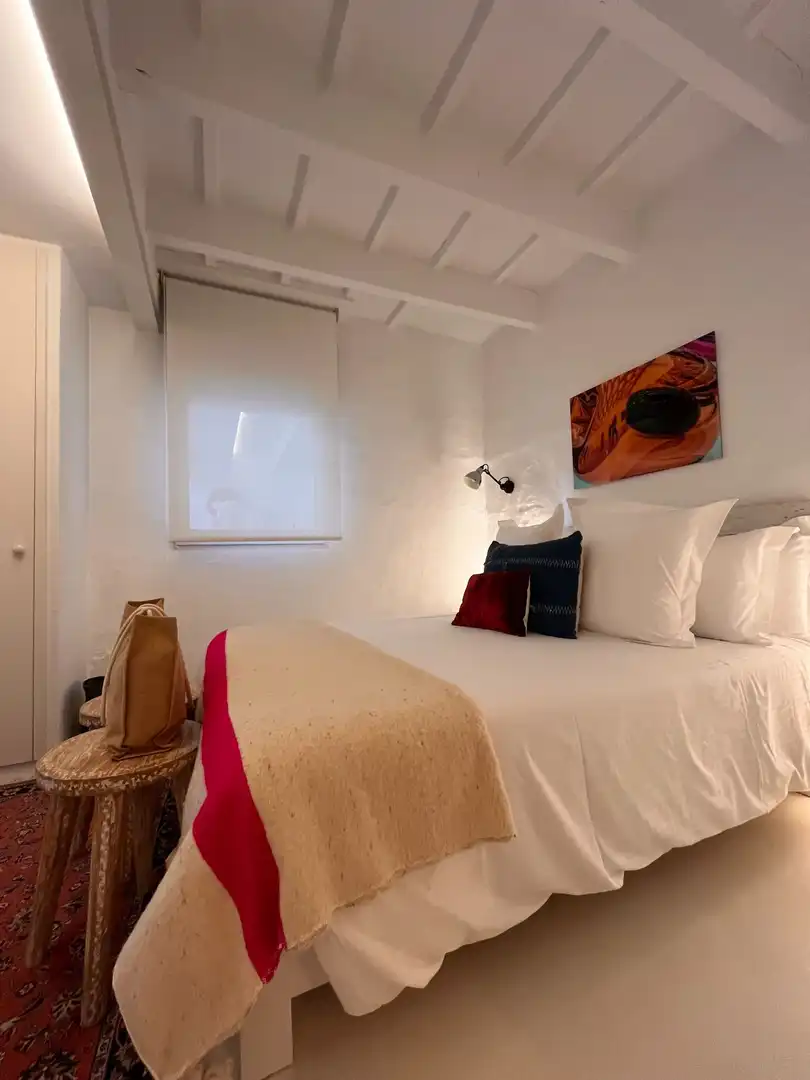 Schlafzimmer von Country house zum Verkauf in Es Migjorn Gran mit Klimaanlage, Heizung und Privatgarten