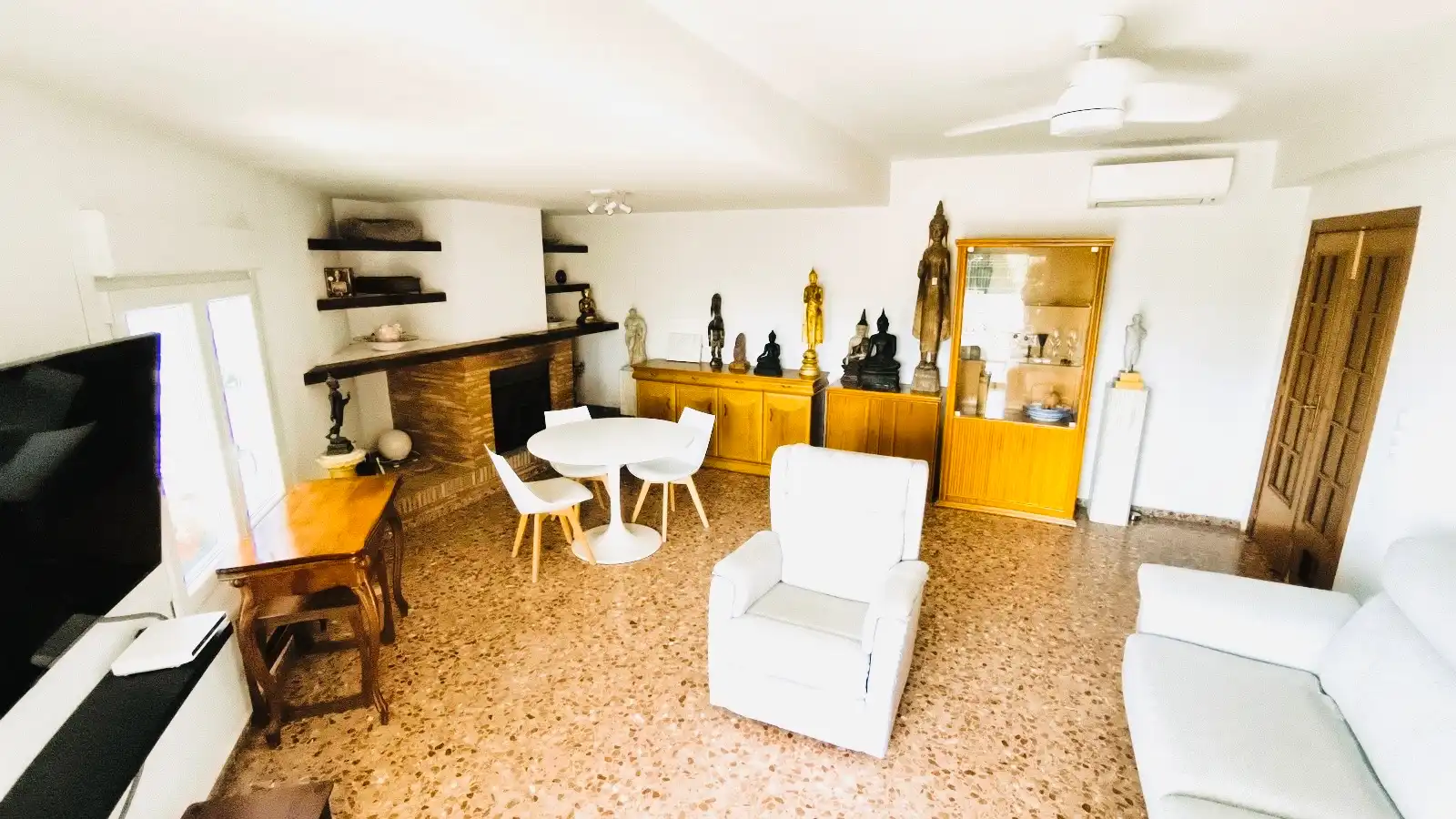 Living room of Apartments for sale in Oliva  with Air Conditioner, Heating and Terrace