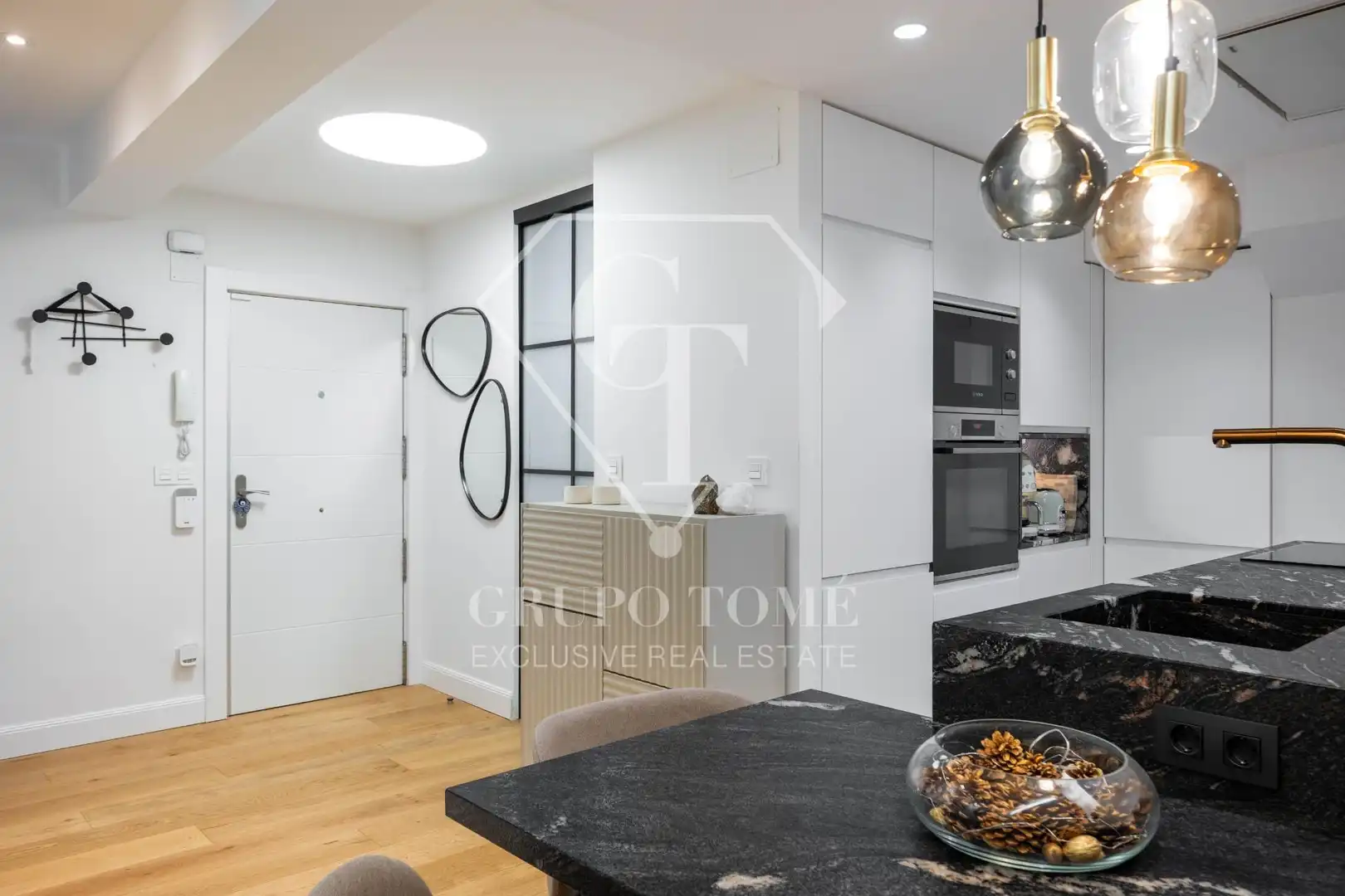Cocina de Piso en venta en Donostia - San Sebastián  con Calefacción y Balcón