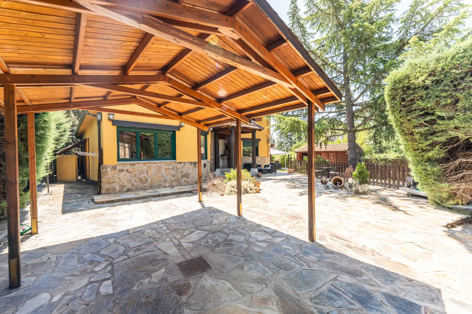 Terrassa de Casa o xalet en venda en Alpedrete amb Calefacció, Jardí privat i Terrassa