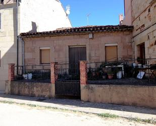 Vista exterior de Casa o xalet en venda en Vilviestre del Pinar