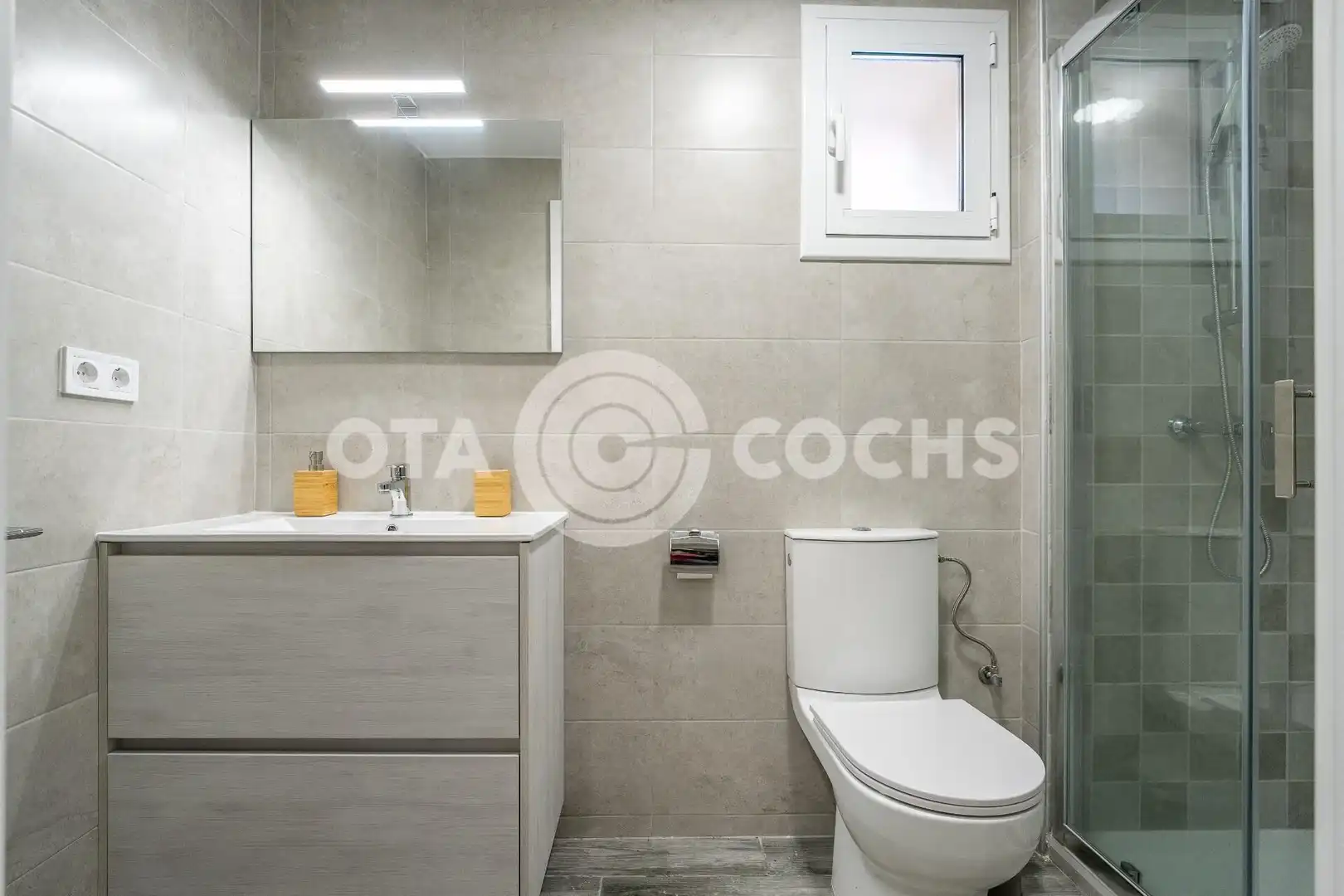 Badezimmer von Wohnung zum Verkauf in Reus mit Heizung und Terrasse