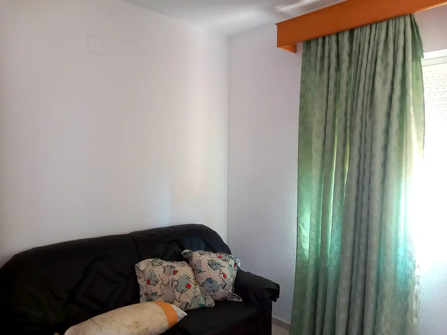 Dormitori de Casa adosada en venda en Talavera la Real amb Aire condicionat i Terrassa