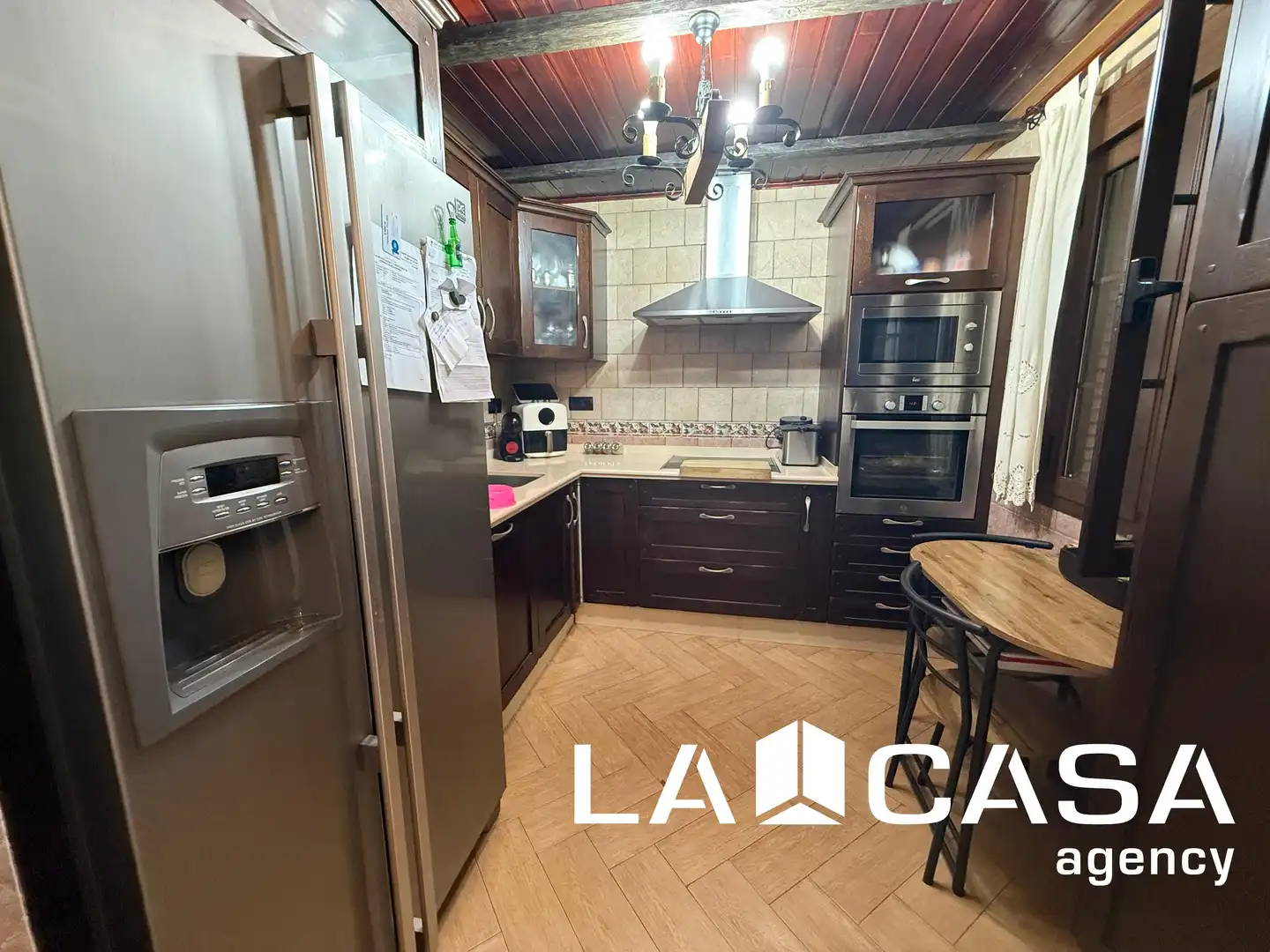 Kitchen of Detached homes for sale in Dos Hermanas  with Air Conditioner, Terrace and Storage room