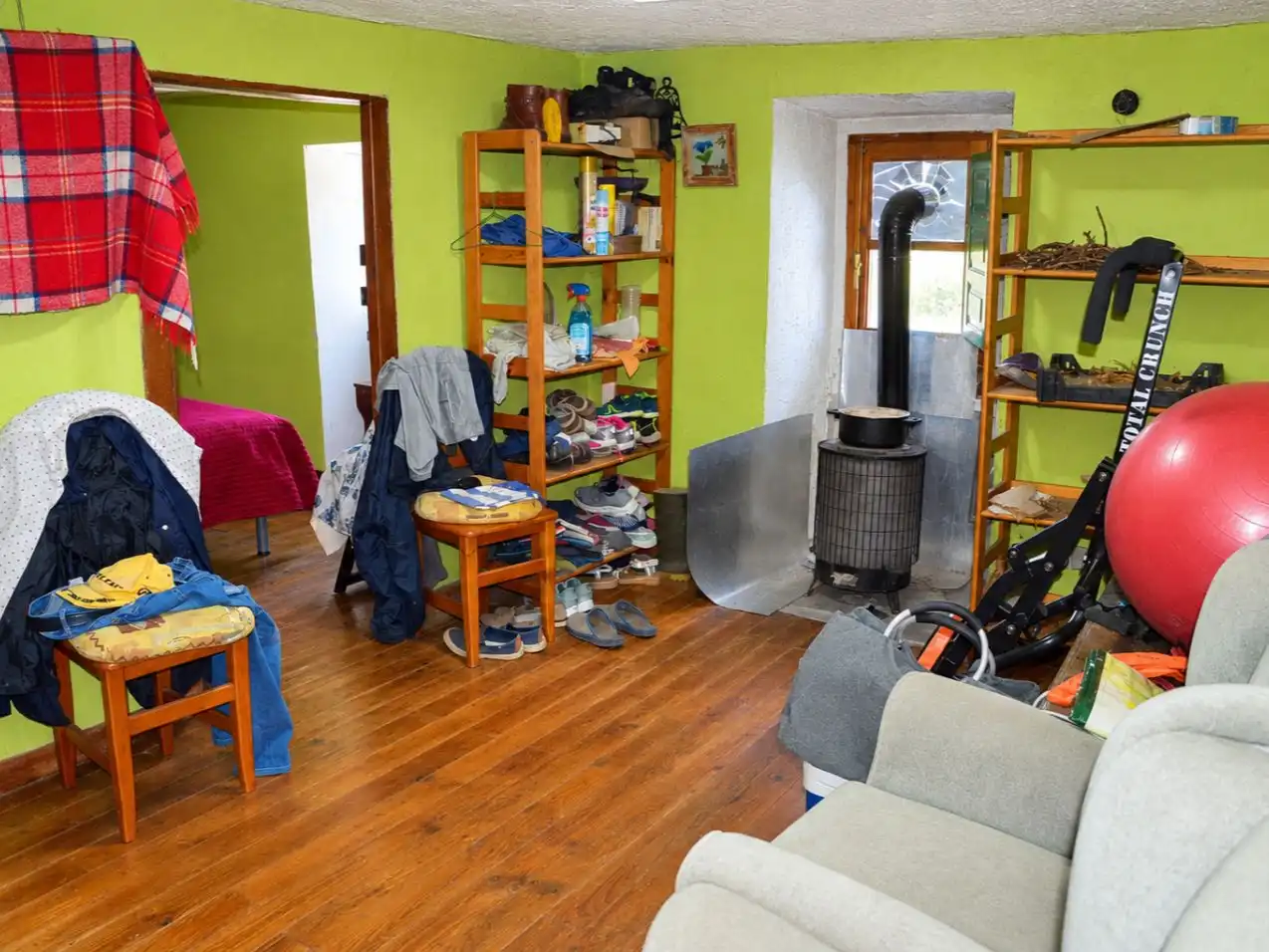 Sala d'estar de Casa o xalet en venda en Medina de Pomar amb Terrassa i Balcó