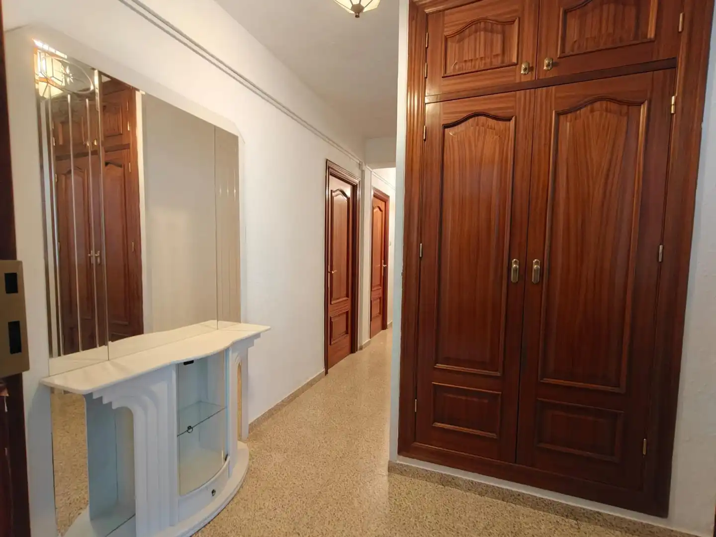 Room in Calle Dr, Pareja Yebenes, Plaza de Toros