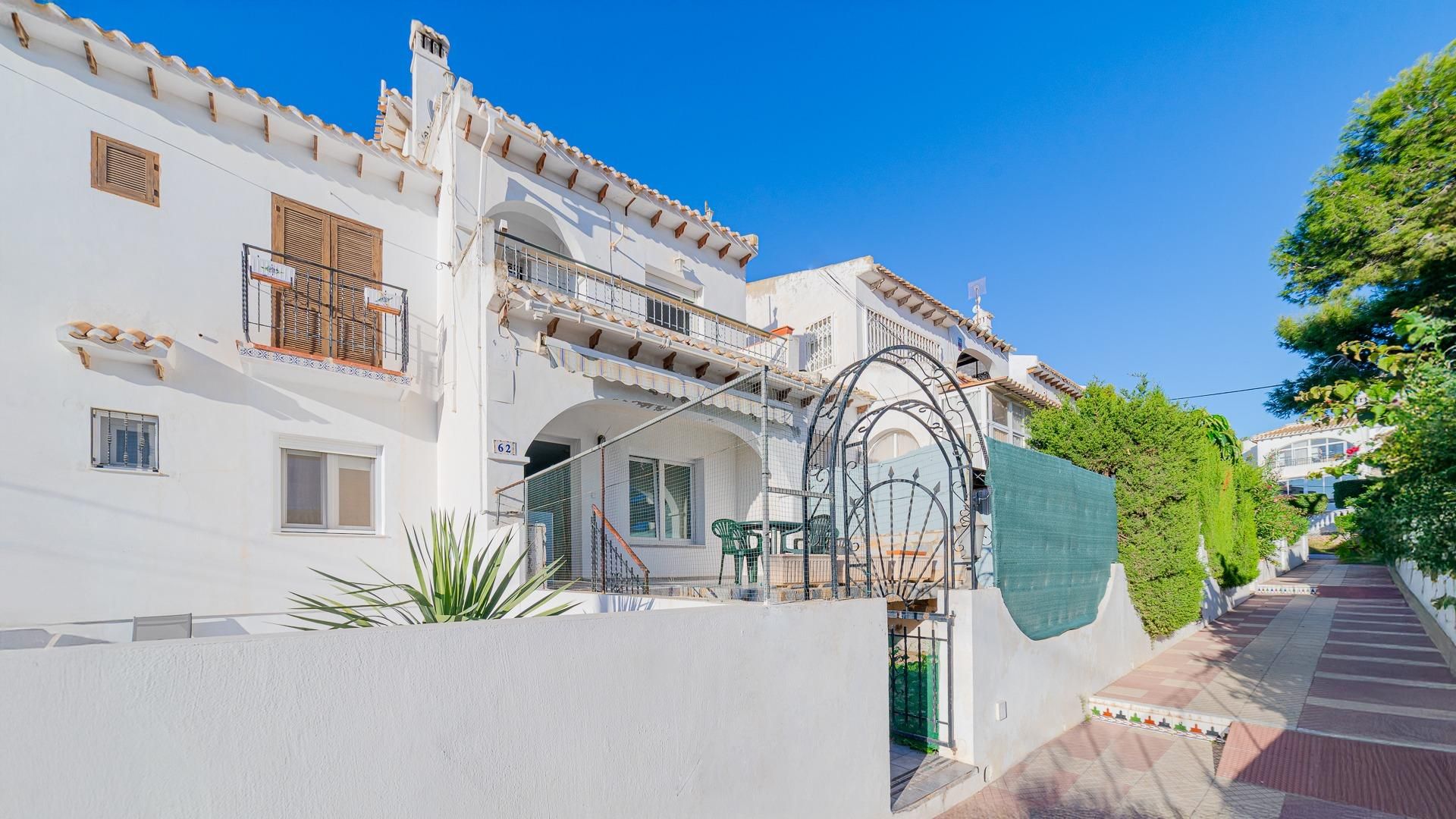 Casa o xalet en venda a  4 AGUAS NUEVAS, 6, Aguas Nuevas, Nueva Torrevieja - Aguas Nuevas