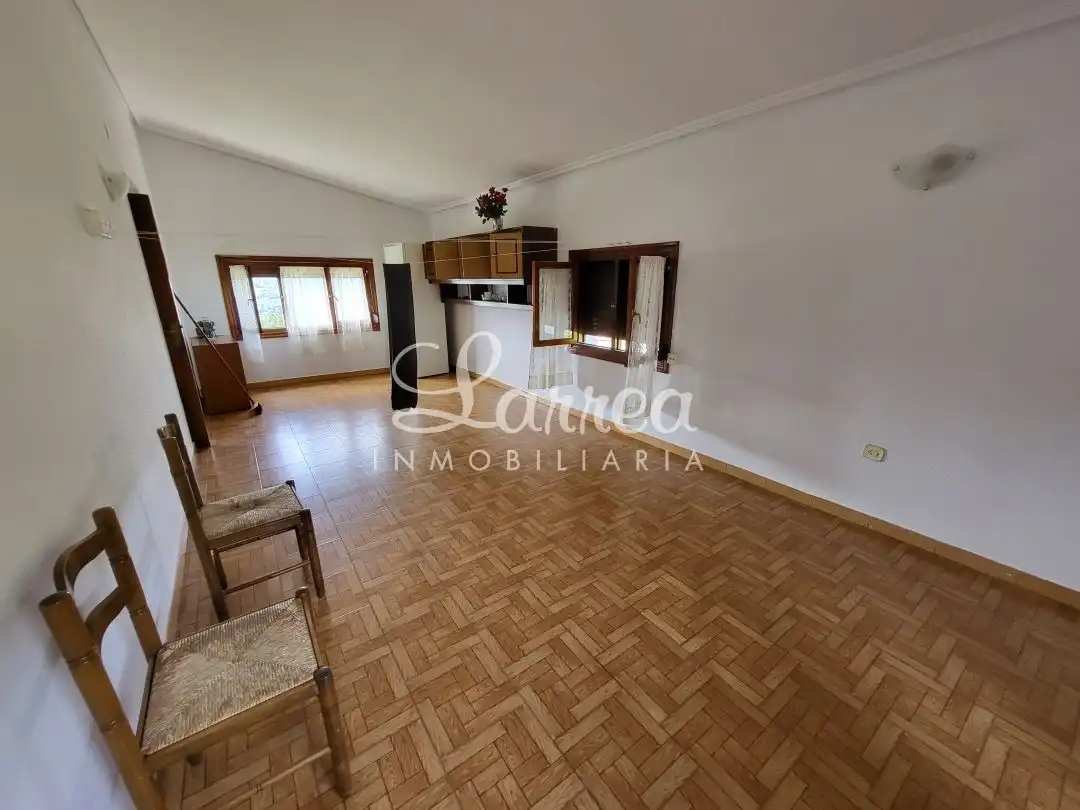 Sala de estar de Casa o chalet en venta en Galdakao con Terraza y Trastero
