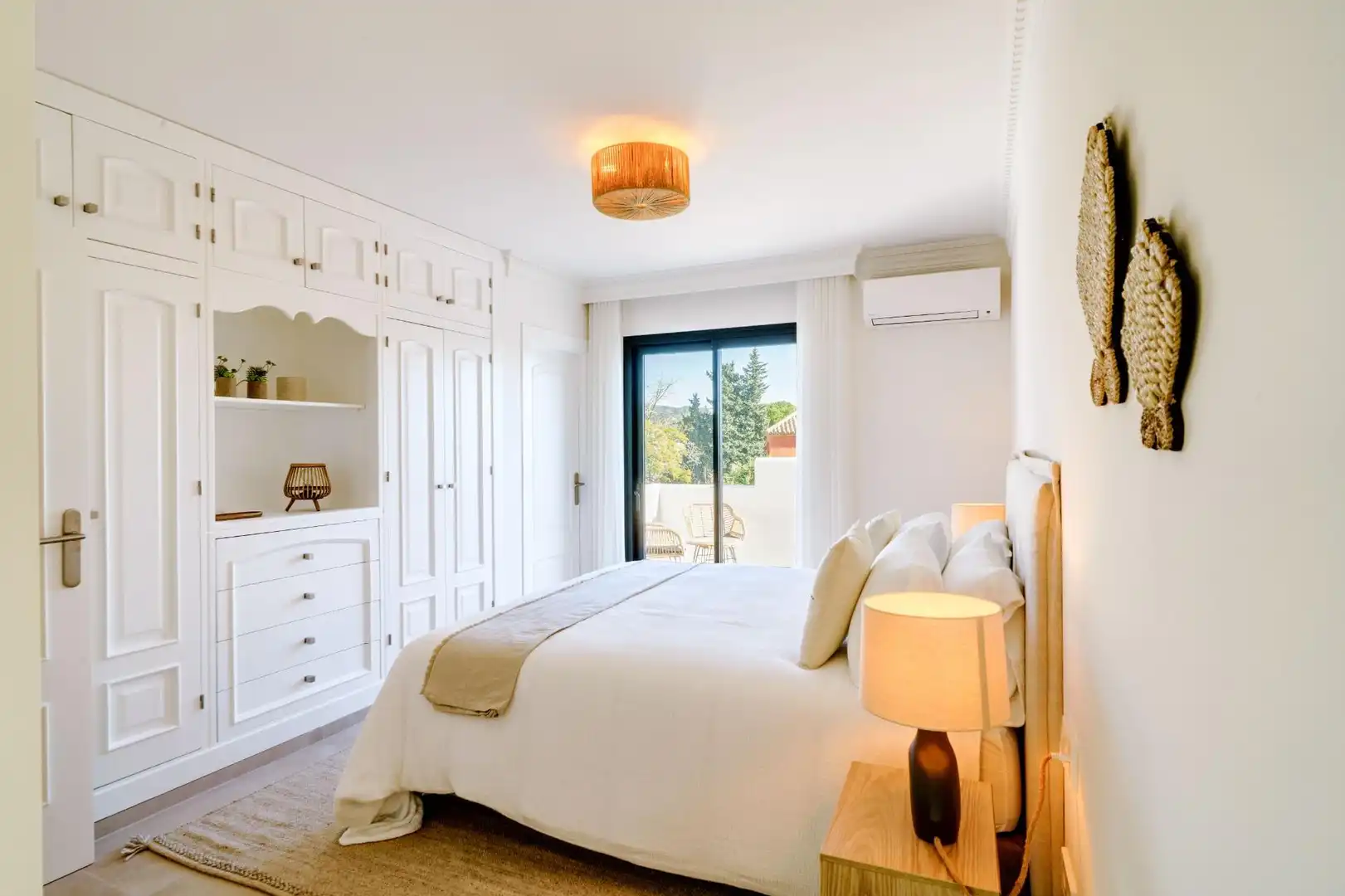 Habitación de Casa o chalet en venta en Marbella con Aire acondicionado, Jardín privado y Terraza