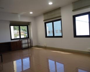 Office to rent in Vilassar de Mar  with Air Conditioner