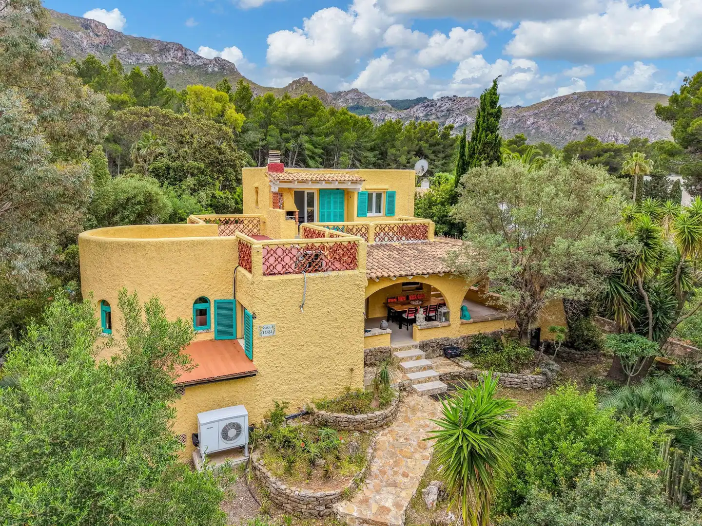 Vista exterior de Casa o xalet en venda en Artà amb Aire condicionat, Calefacció i Jardí privat
