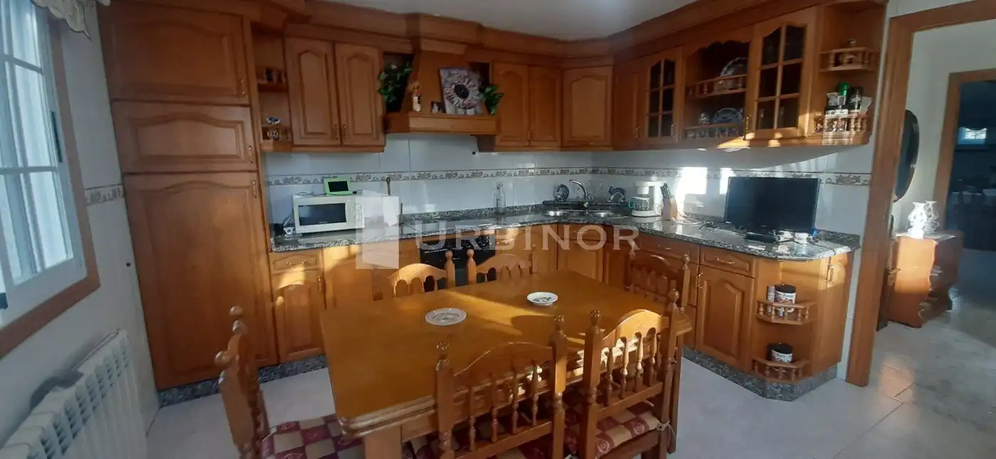 Casa o xalet en venda a Cenlle