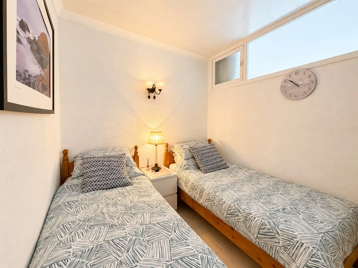 Dormitori de Apartament en venda en El Pinillo 