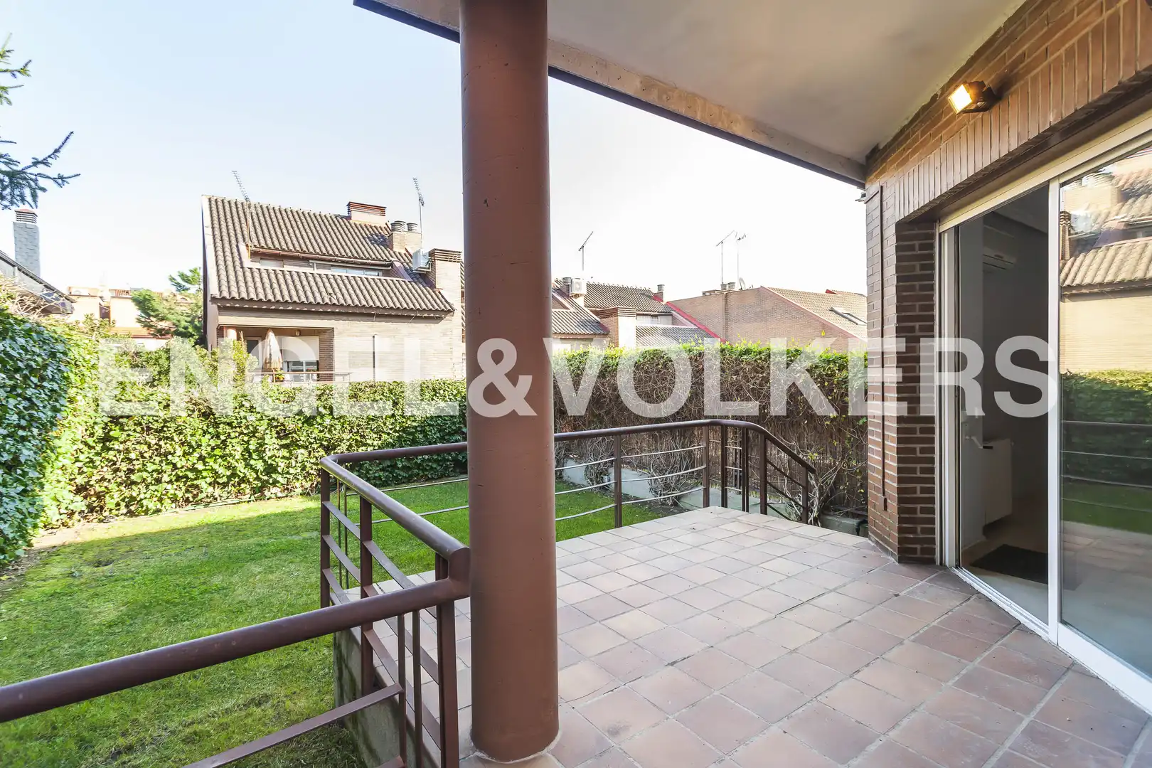 Terrassa de Casa adosada de lloguer en  Madrid Capital amb Aire condicionat, Calefacció i Jardí privat