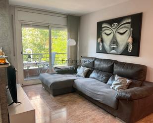 Living room of Flat for sale in Terrassa  with Air Conditioner, Heating and Oven