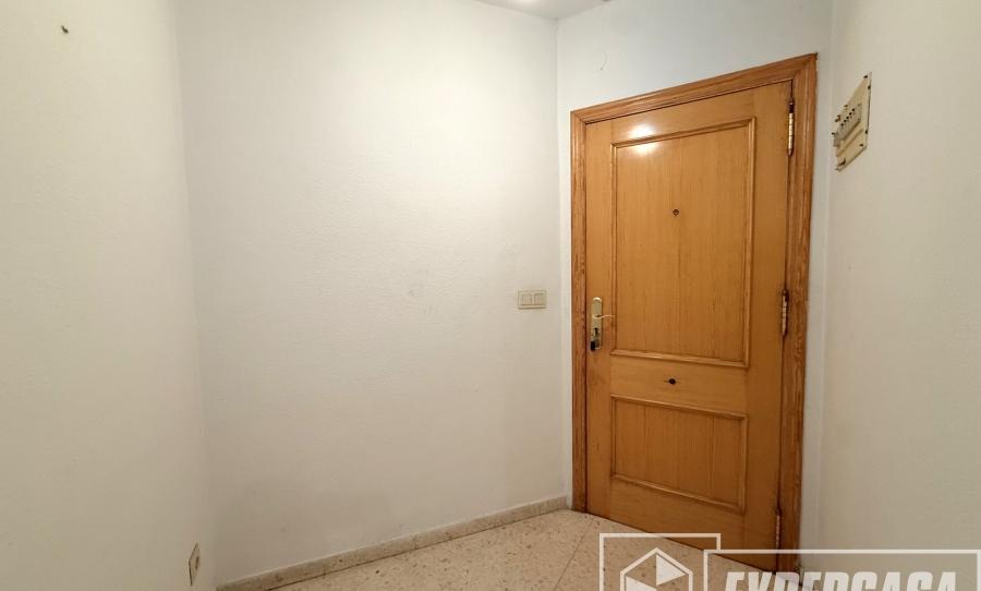 Photo 1 of Flat for sale in Riba-roja de Túria, Valencia