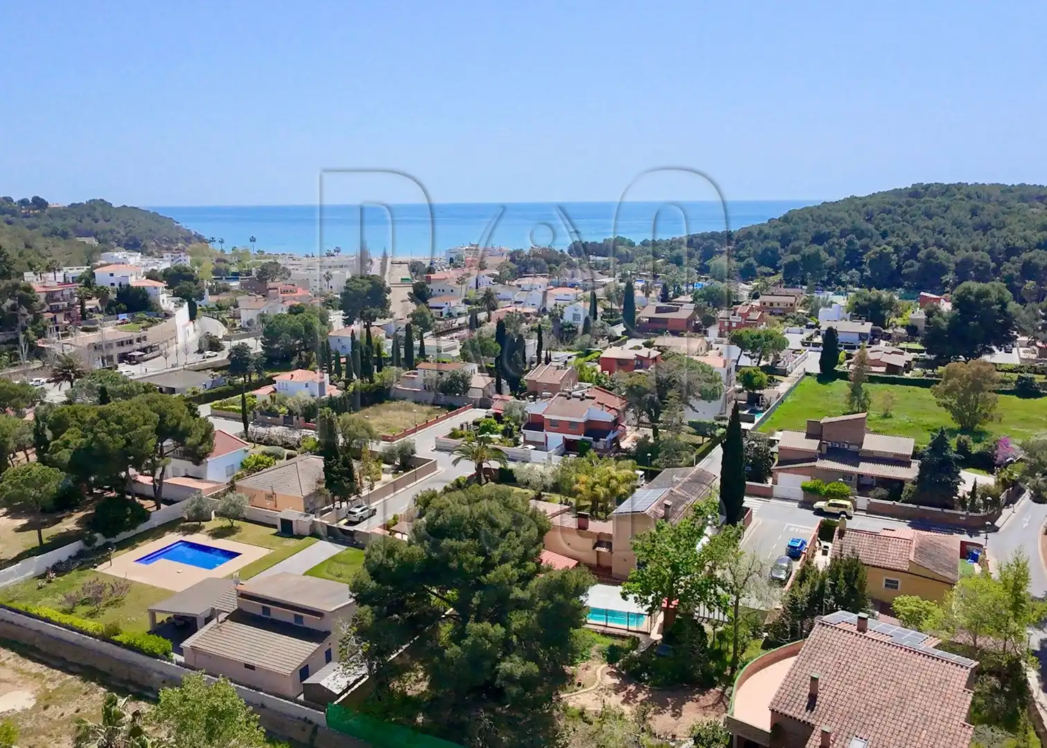 Vista exterior de Casa o xalet en venda en Tarragona amb Aire condicionat, Calefacció i Jardí privat