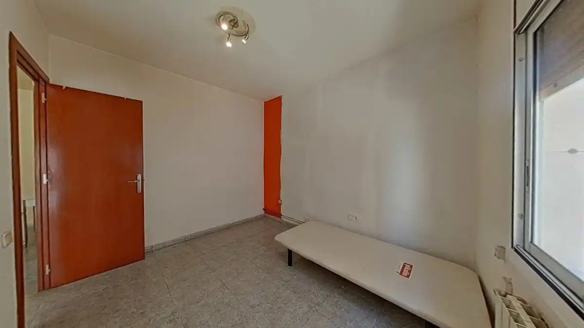 Flat for sale in Badalona  with Heating and Balcony