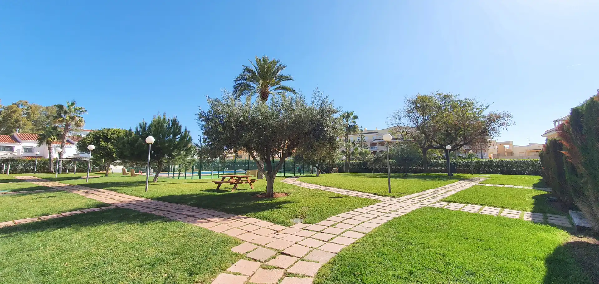 Garden of Apartments for rent in Dénia  with Air Conditioner, Heating and Terrace