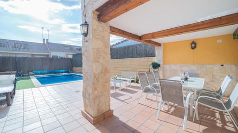 Photo 3 of Single-family semi-detached for sale in Calle de Tarragona, 113, Urbanización el Mediterráneo, Madrid