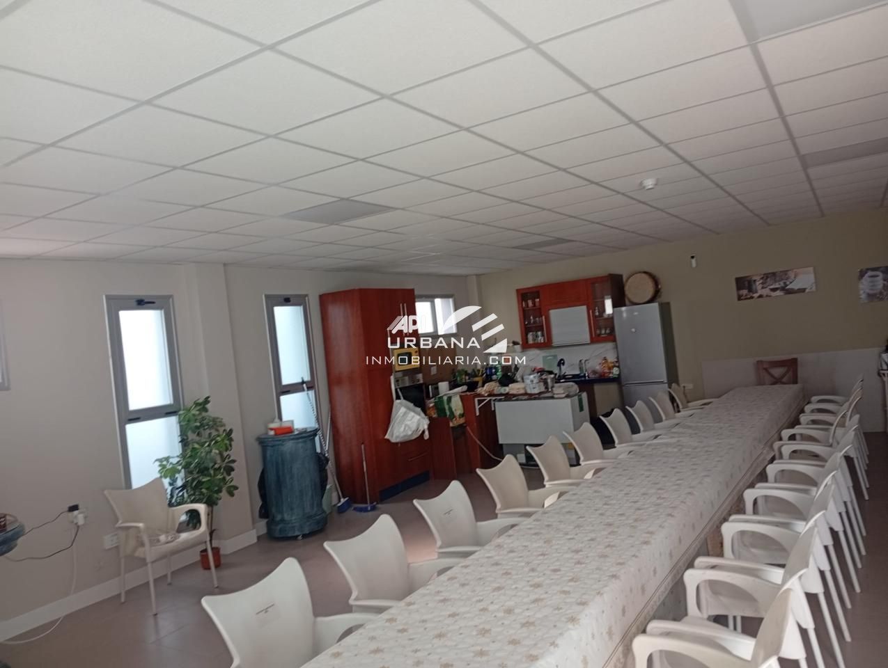 Premises for sale in Lucena