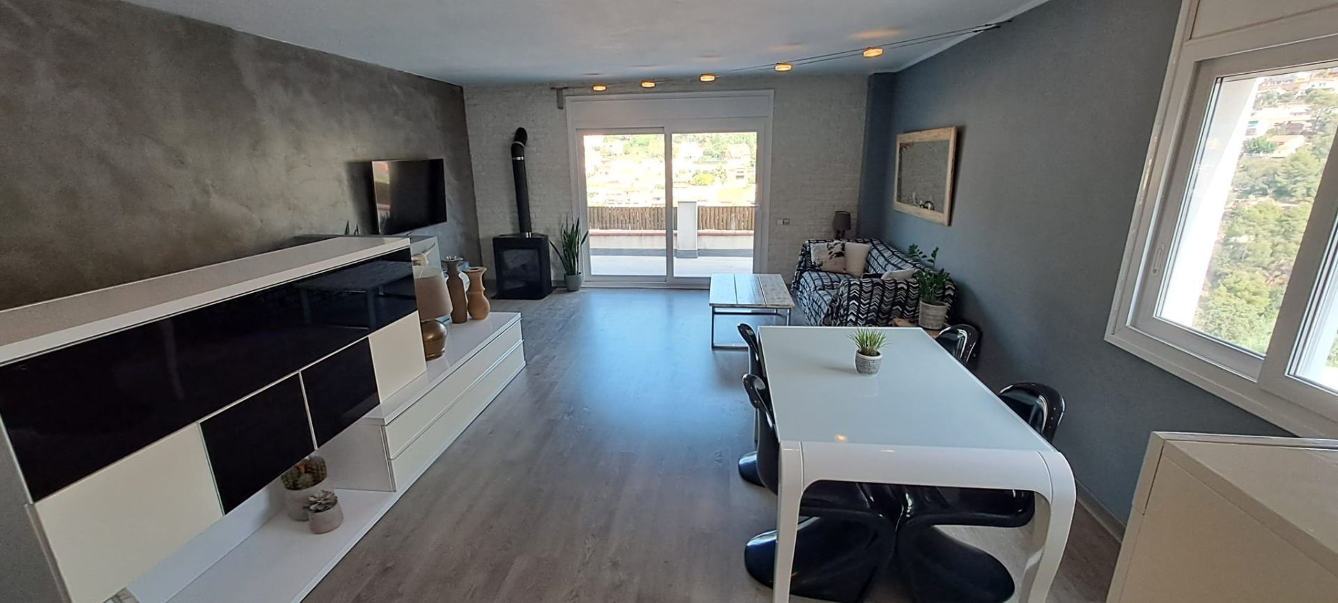 Living room of Single-family semi-detached for sale in Vallirana  with Heating and Terrace