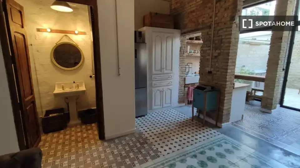 Kitchen of Flat for rent in Valencia  with Air Conditioner, Heating and Furnished