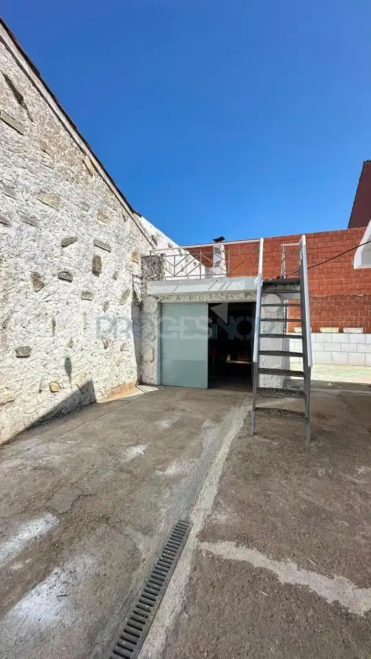 Casa o xalet en venda en San Andrés del Rabanedo amb Calefacció i Jardí privat