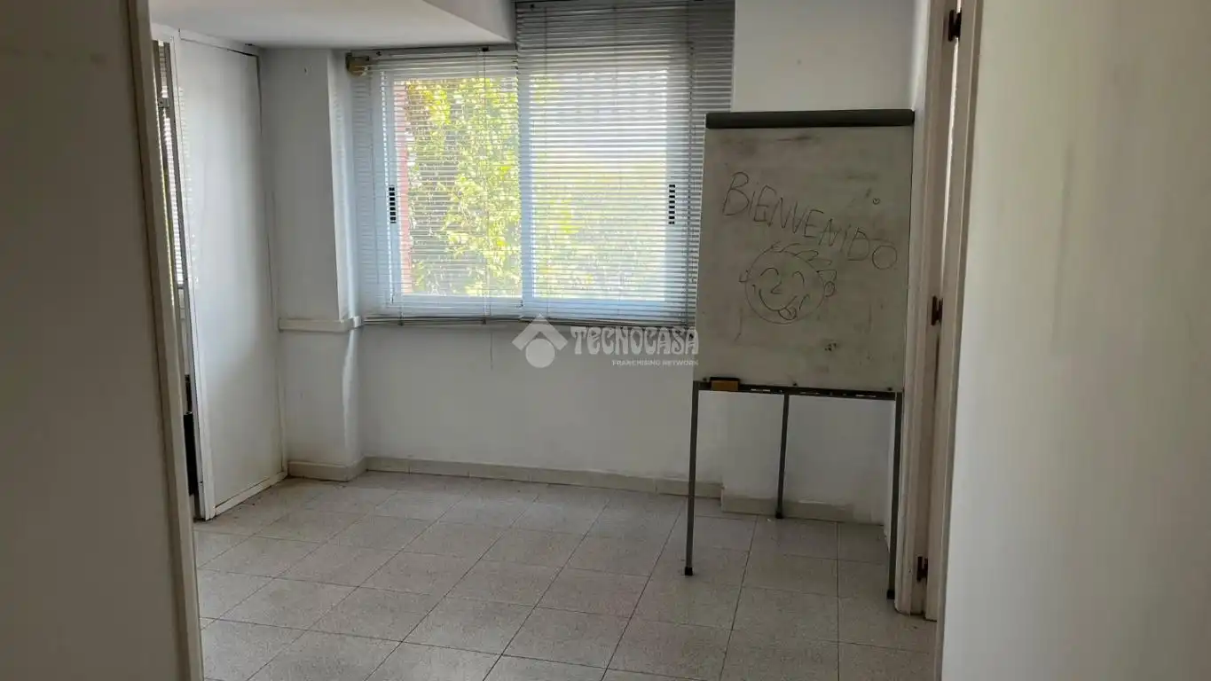 Local comercial en venda a Centre - Eixample – Can Llobet, imagen 10