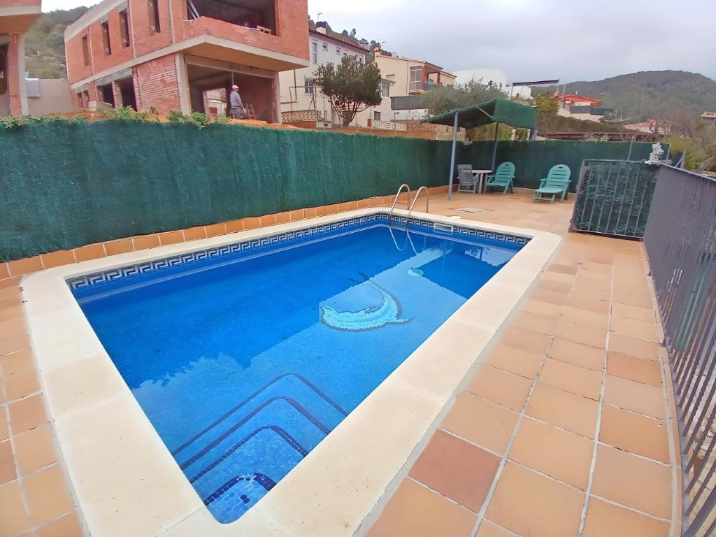 Swimming pool of House or chalet for sale in Sant Pere de Ribes  with Furnished