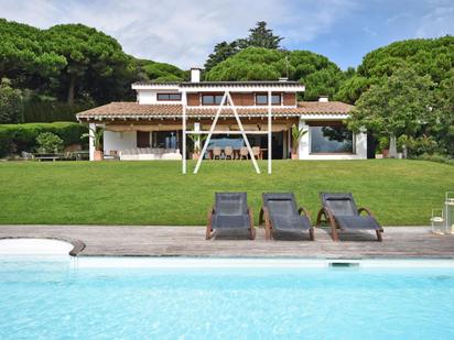 Jardí de Casa o xalet en venda en Cabrera de Mar amb Aire condicionat i Piscina