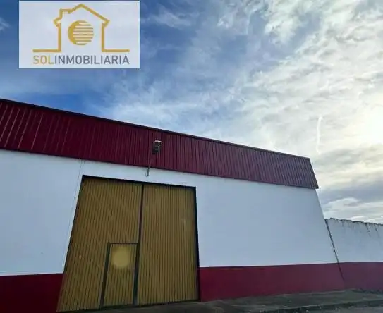 Vista exterior de Nau industrial de lloguer en Sariegos