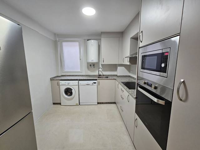Piso en Venta en Barcelona en Agra del Orzán - Ventorrillo