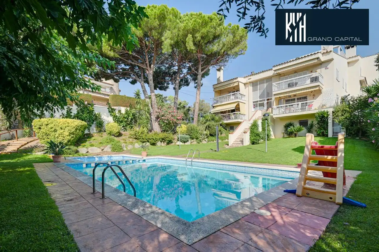 Wohnung mit Terrasse zum Verkauf in Carrer Carrer Maria Aurèlia Capmany, imagen 3