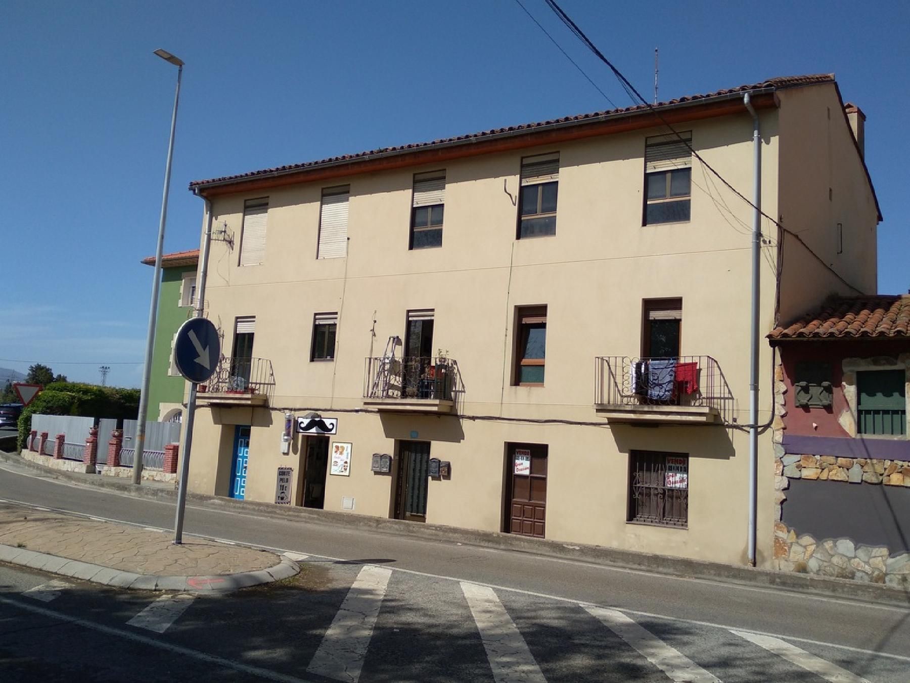 Vista exterior de Pis en venda en Torrelavega 