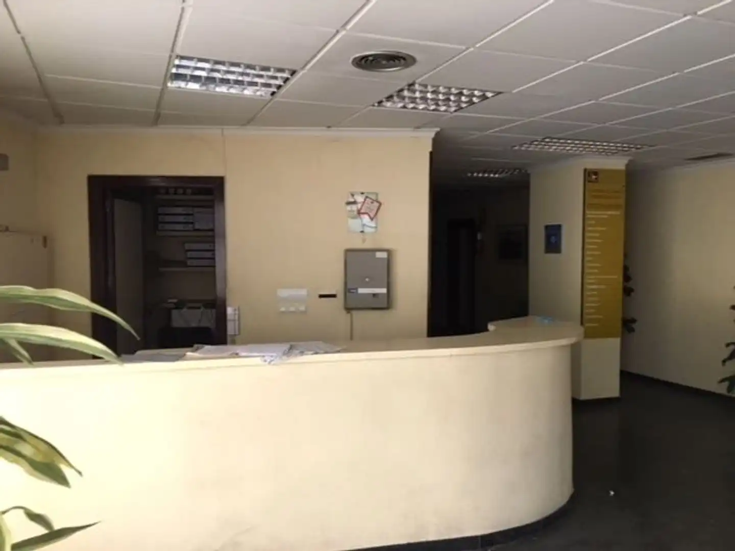 Business premises for sale in Calle Alejandro Prieto, imagen 3