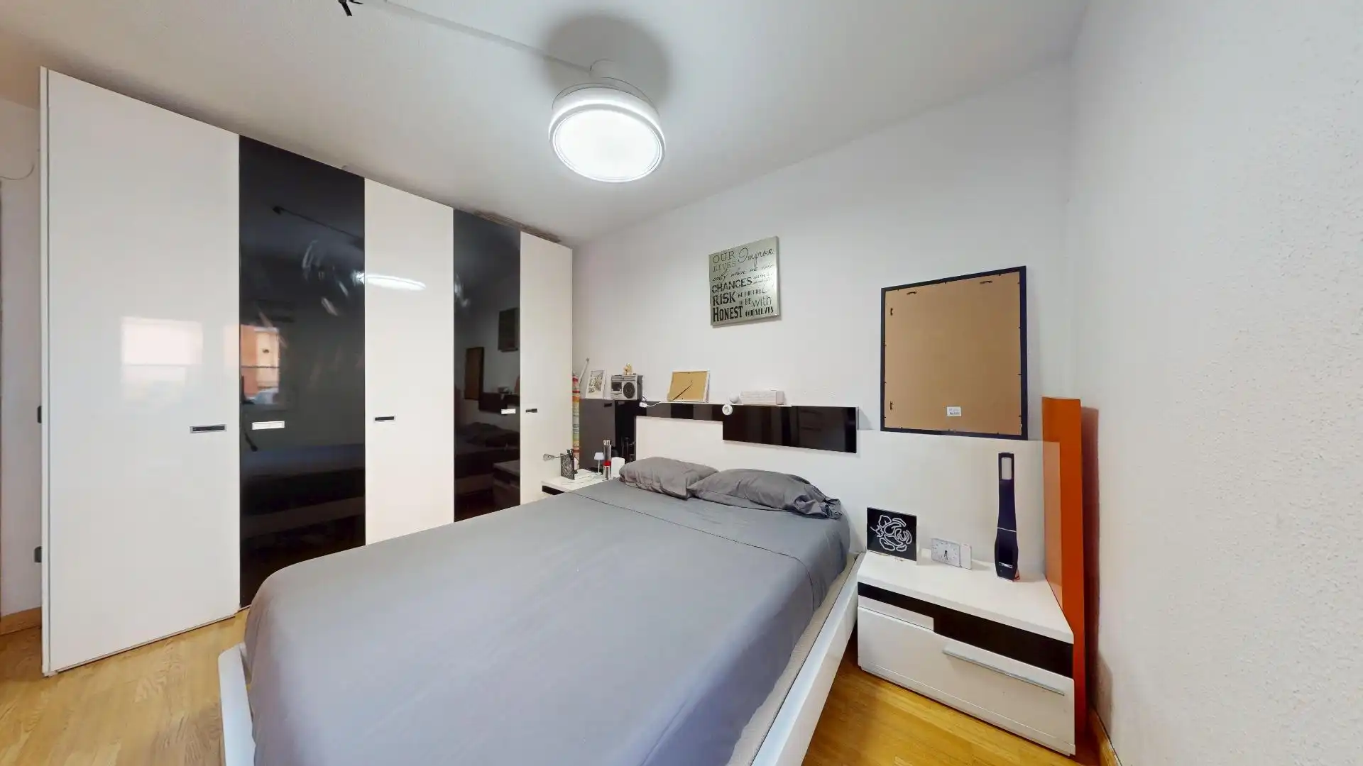 Bedroom of Flat for sale in Puente de Vallecas