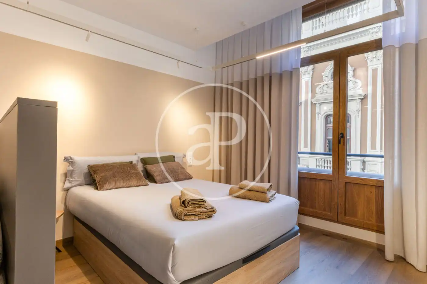 Habitación de Piso de alquiler en Valencia con Aire acondicionado, Calefacción y Amueblado