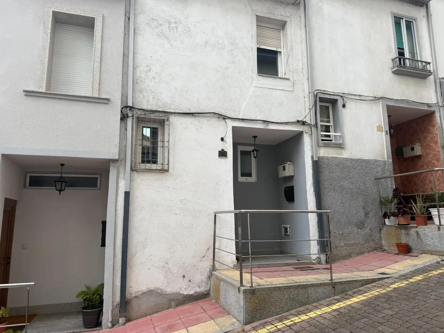 Außenansicht von Einfamilien-Reihenhaus zur Miete in Ourense Capital 