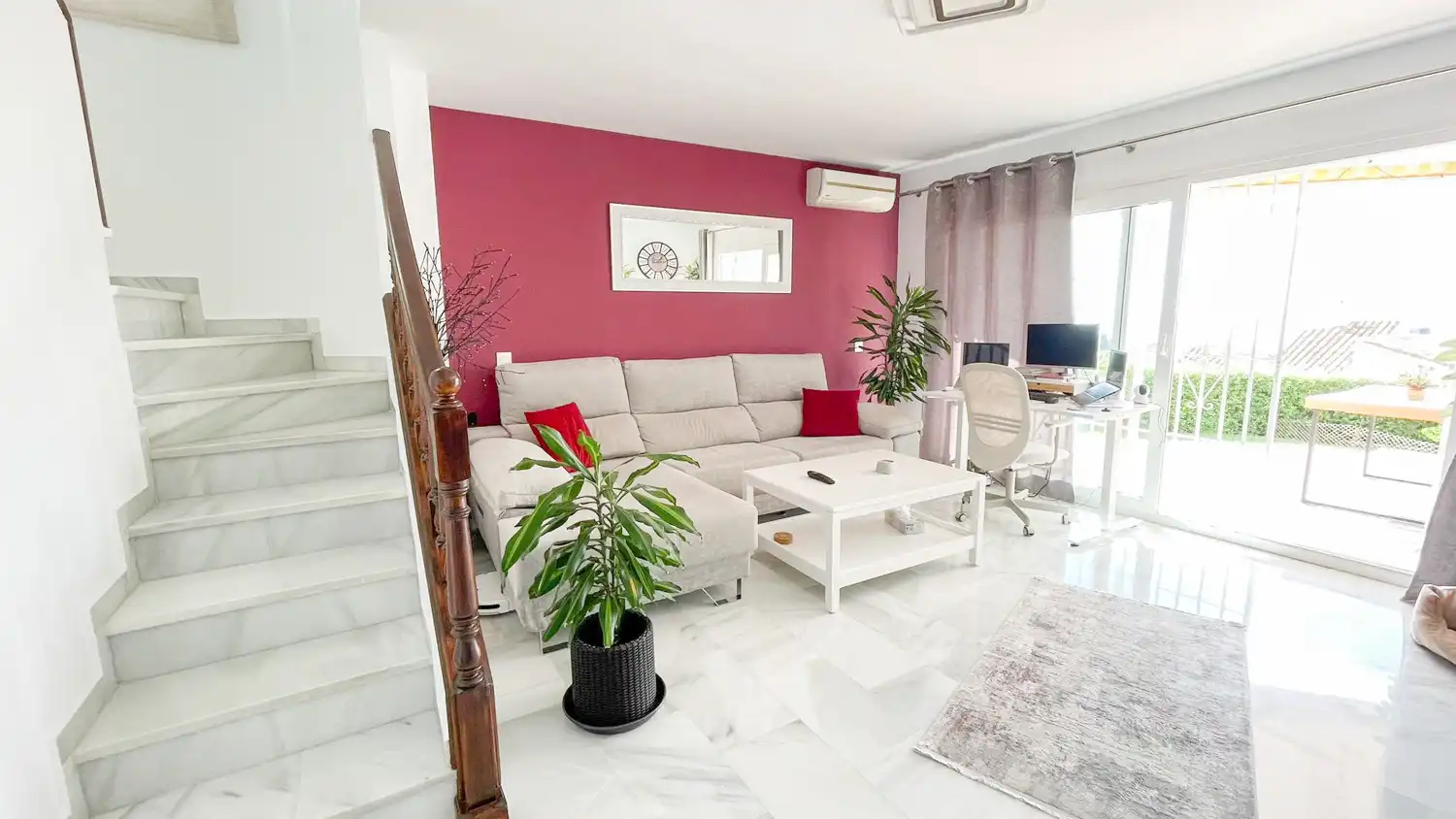 Living room of Detached homes for rent in Mijas  with Terrace, Swimming Pool and Pets allowed