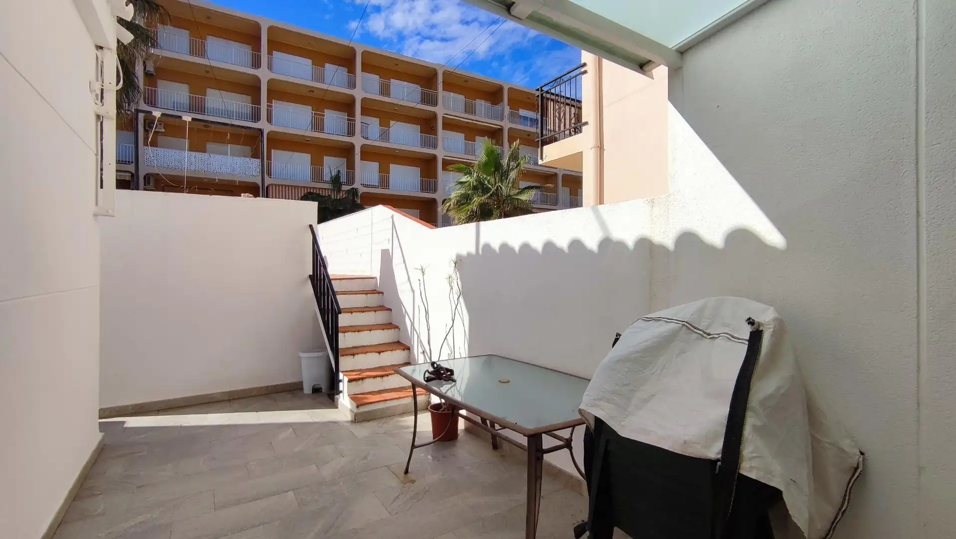 Terrace of Houses for sale in Miramar  with Air Conditioner and Terrace