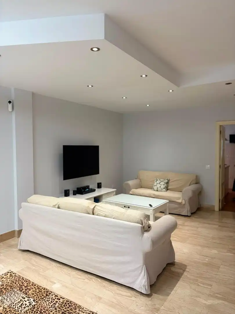 Terraced house with pool for sale in Paseo de las Palmeras, imagen 10