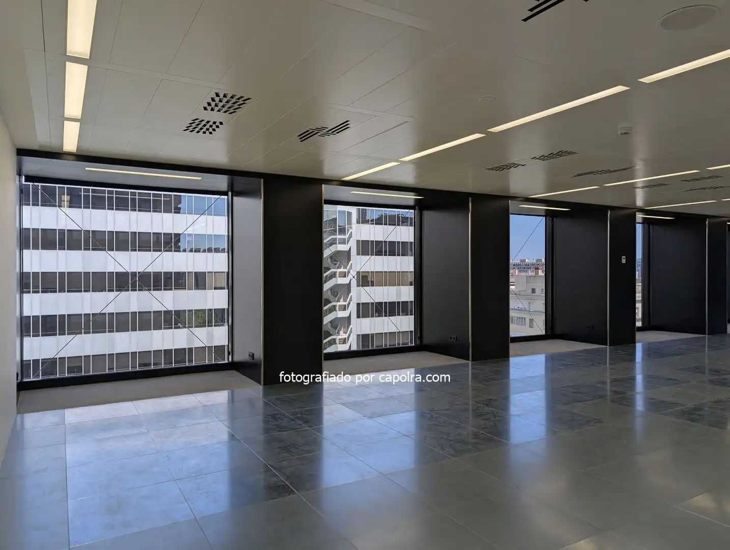 Büro zur Miete in Avenida Diagonal, Barri de les Corts