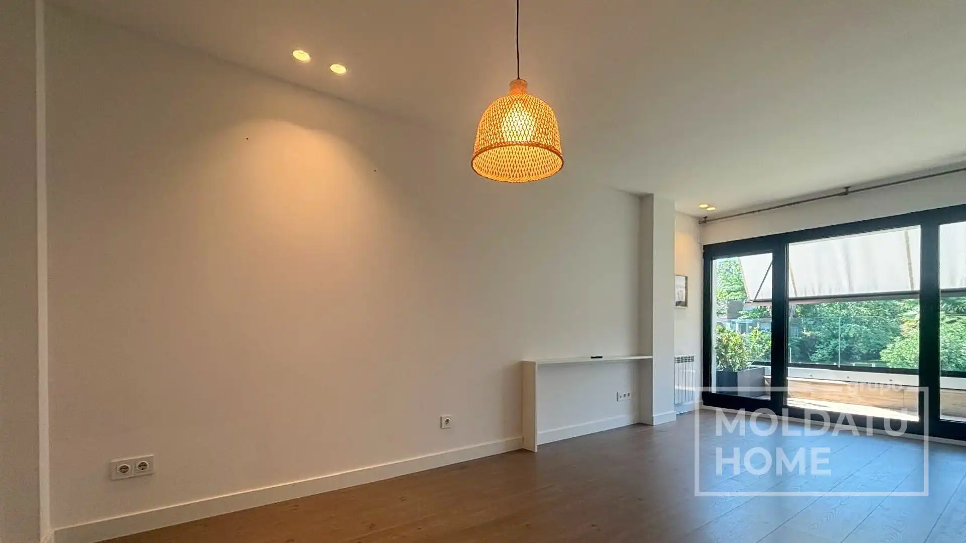 Sala de estar de Piso de alquiler en Lasarte-Oria con Calefacción y Terraza