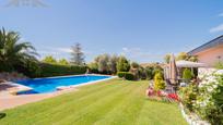 Garten von Haus oder Chalet zum verkauf in Villanueva del Pardillo mit Klimaanlage, Schwimmbad und Balkon