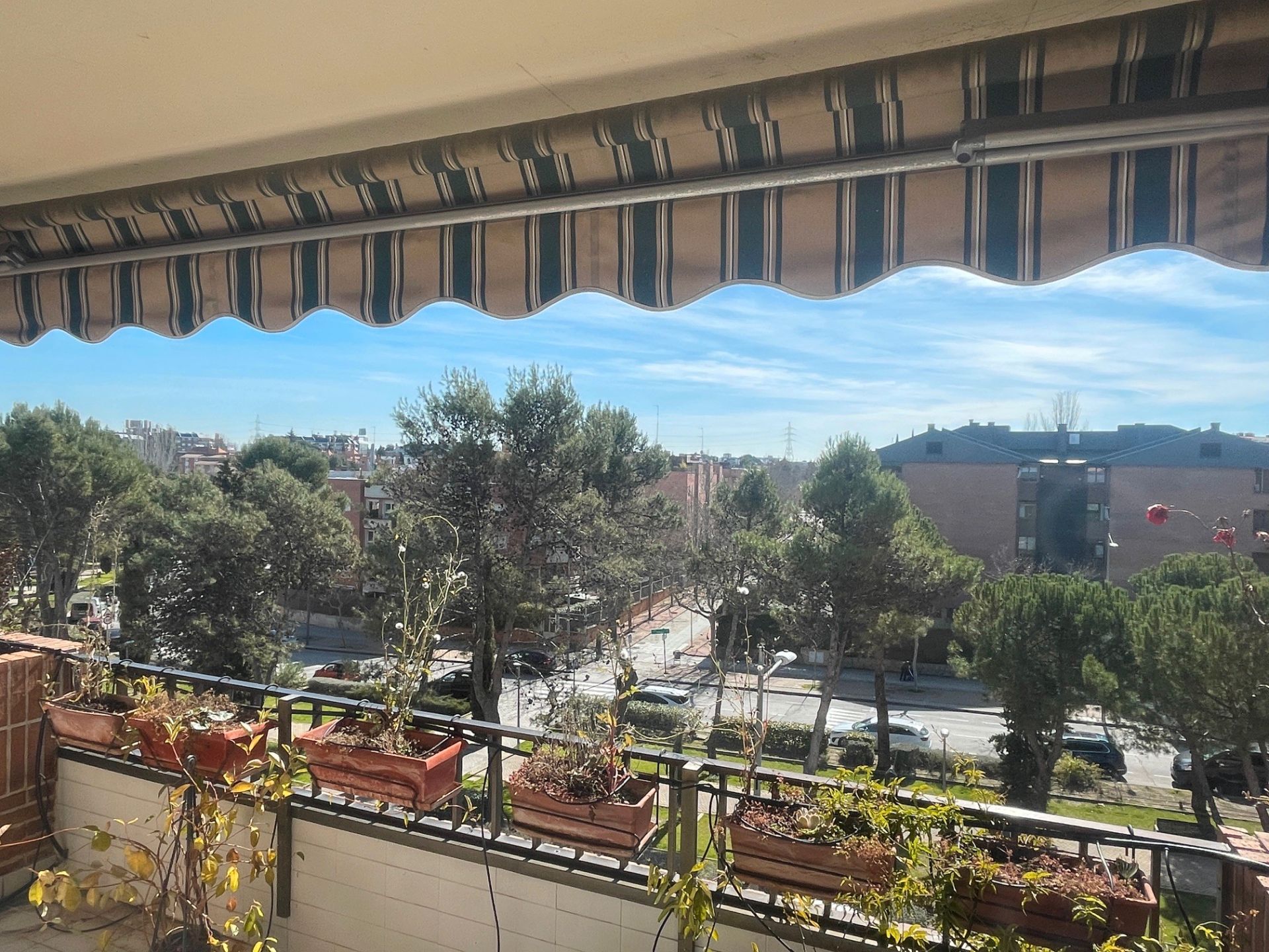 Exterior view of Attic for sale in Pozuelo de Alarcón  with Air Conditioner, Heating and Private garden