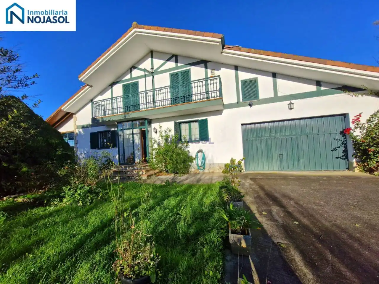 Exterior view of Houses for sale in Argoños   with Heating, Private garden and Terrace
