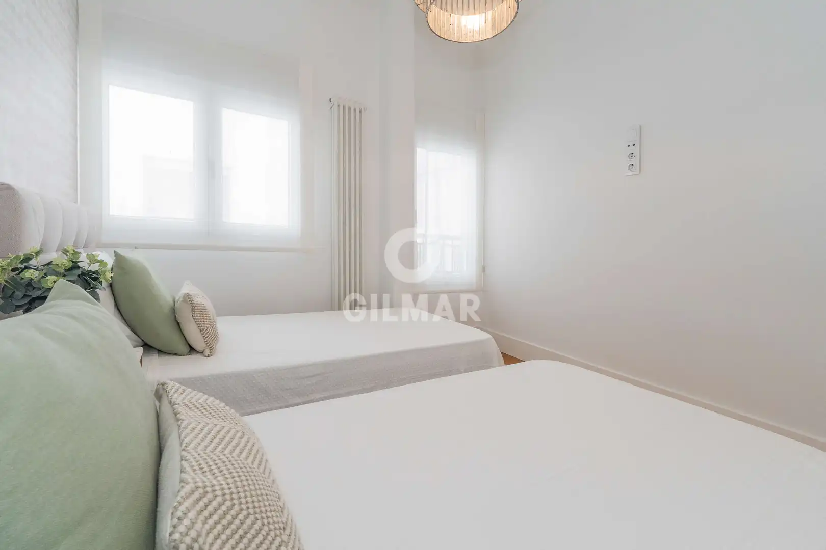 Habitación de Piso en venta en Madrid con Calefacción y Trastero
