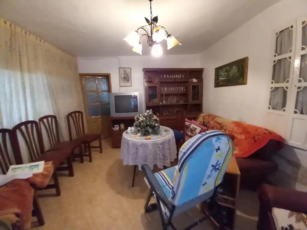 Sala de estar de Finca rústica en venta en Alcalá la Real con Amueblado